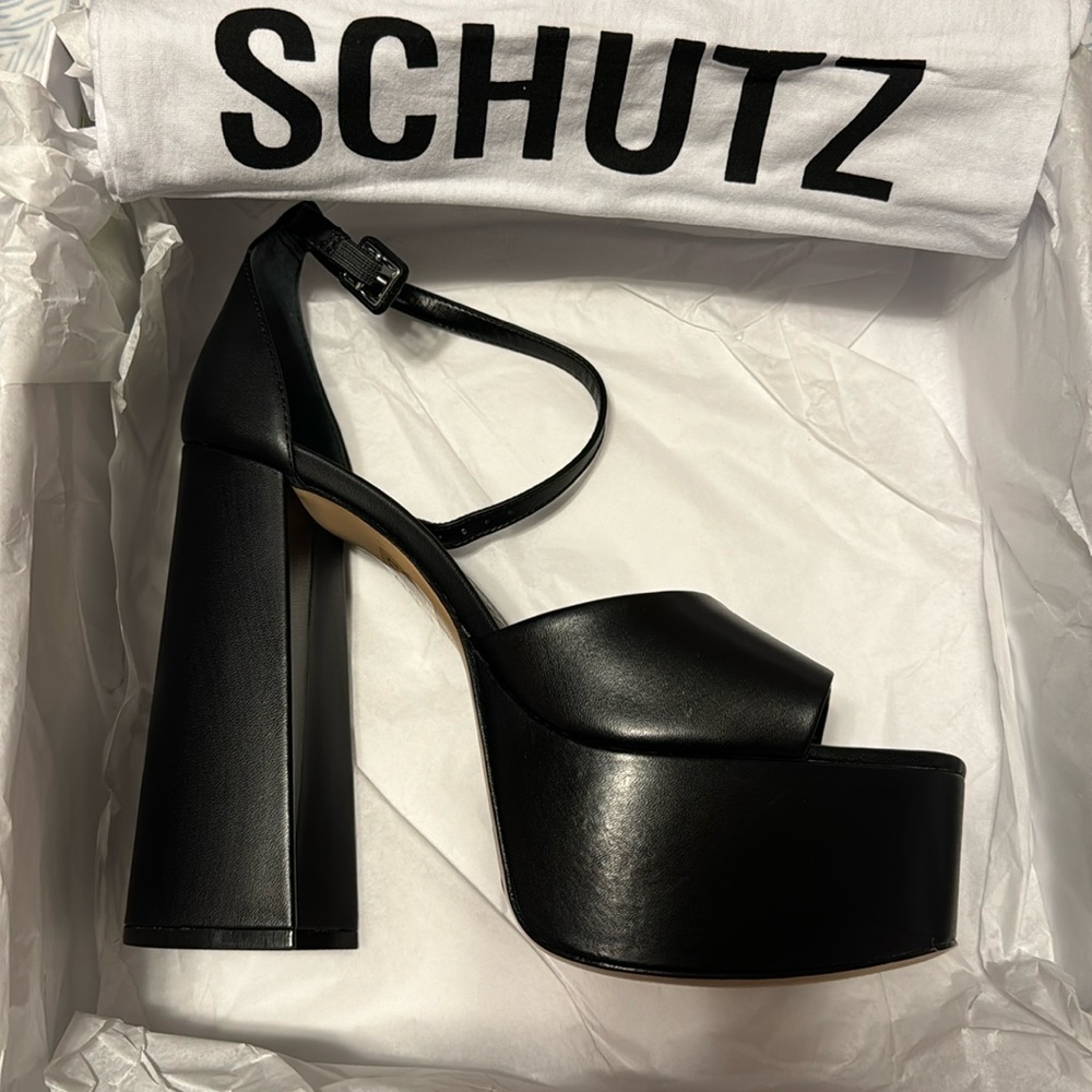 SCHUTZ LENNE BLACK 9.5